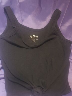 Hollister Black Ribbed Knot-Front Tank